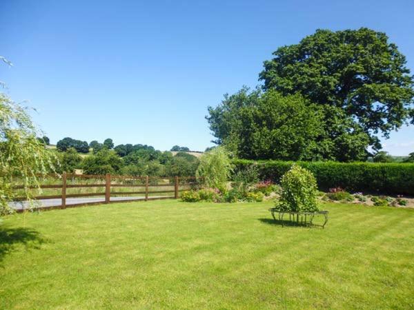 Tynddol Bungalow Llanbadarn Fynydd Eksteriør bilde